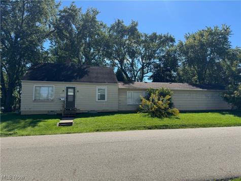 345 E Simpson Street Alliance OH 44601
