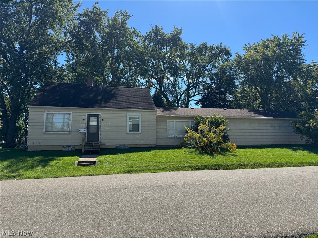 345 E Simpson Street Alliance OH 44601