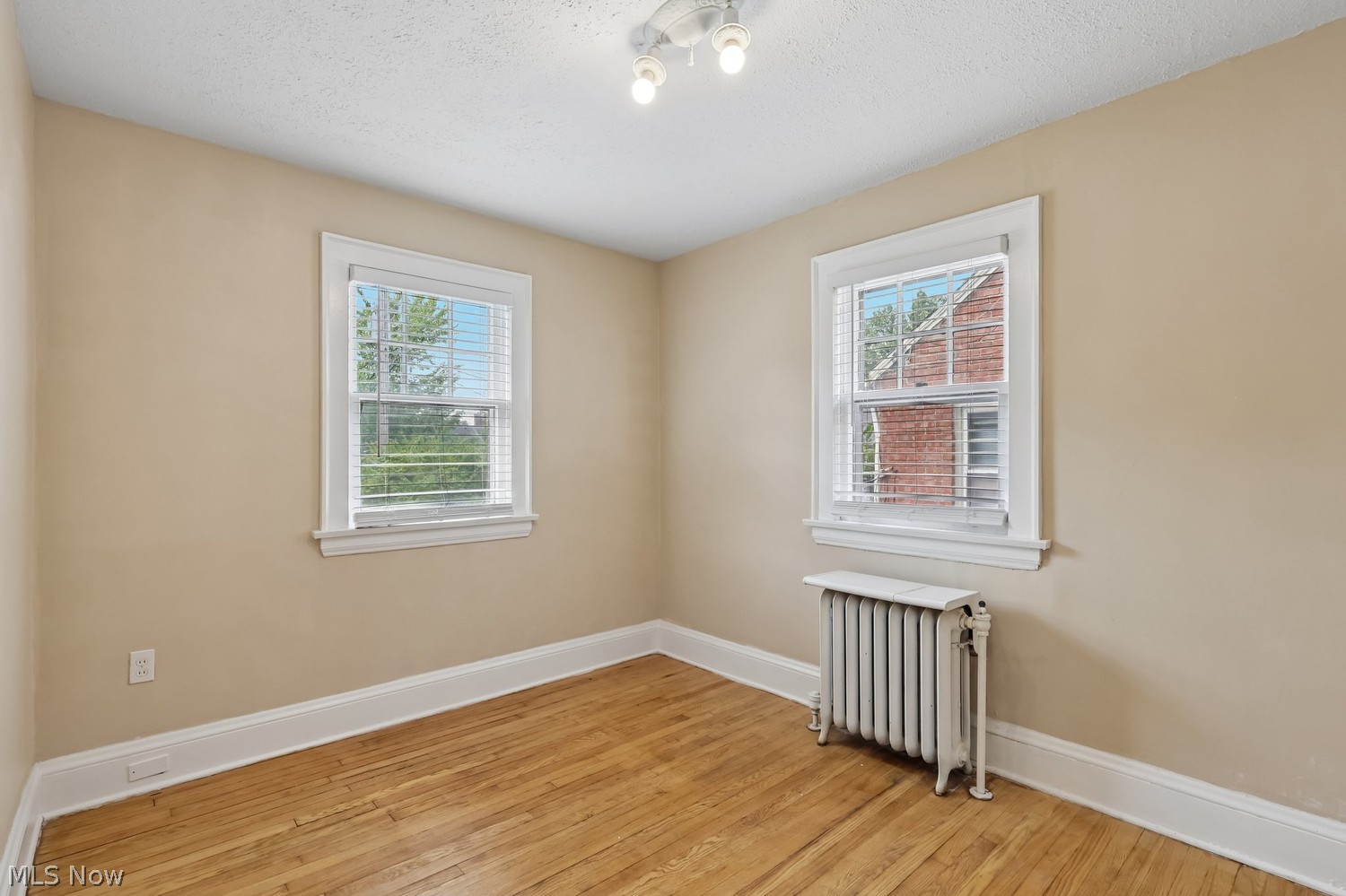 17922 Lomond Boulevard Shaker Heights OH 44122
