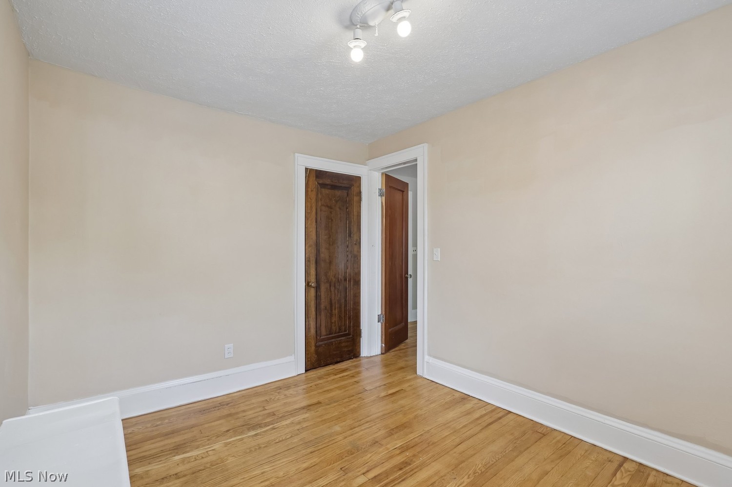 17922 Lomond Boulevard Shaker Heights OH 44122
