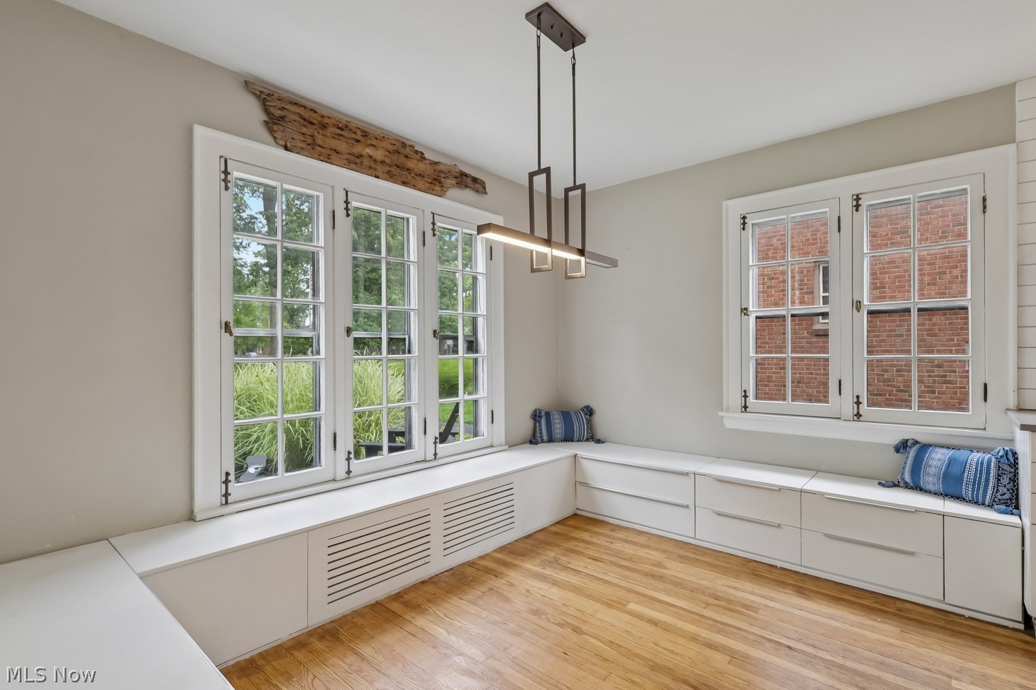17922 Lomond Boulevard Shaker Heights OH 44122