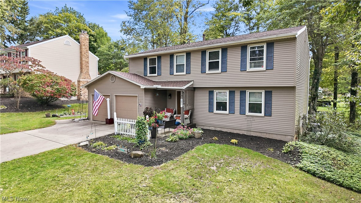 8578 Red Oak Drive NE Warren OH 44484