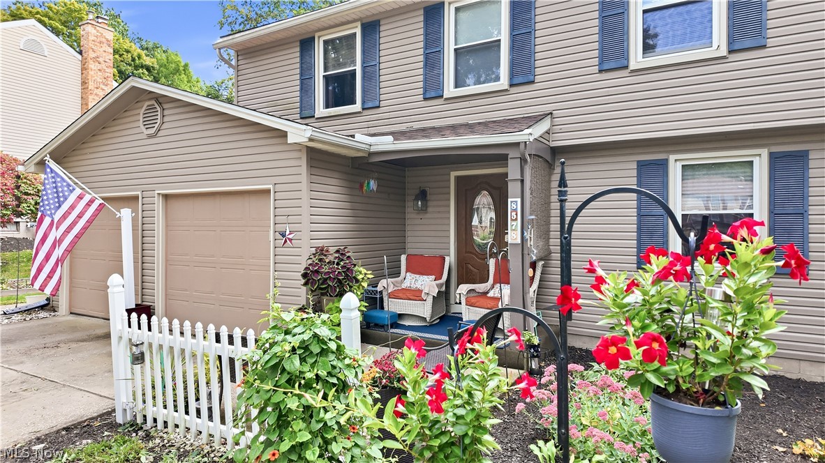 8578 Red Oak Drive NE Warren OH 44484