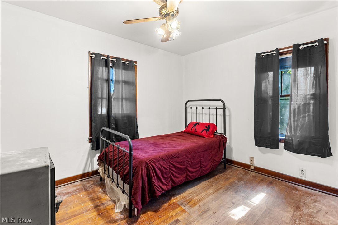 1402 E Wheeling Avenue Cambridge OH 43725