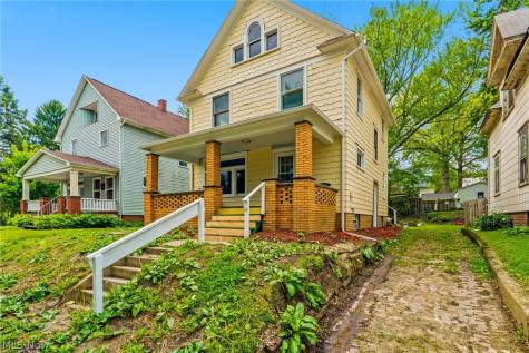 1387 S Seneca Avenue Alliance OH 44601