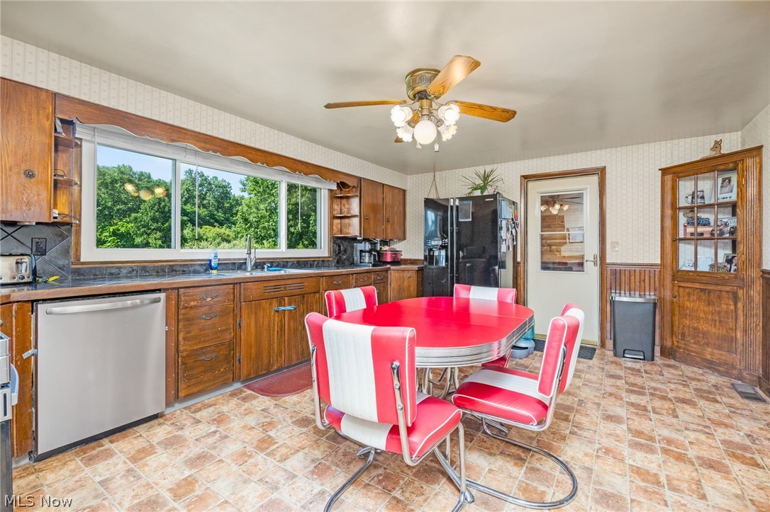 1779 Ashland Road Mansfield OH 44905