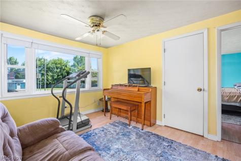 1779 Ashland Road Mansfield OH 44905