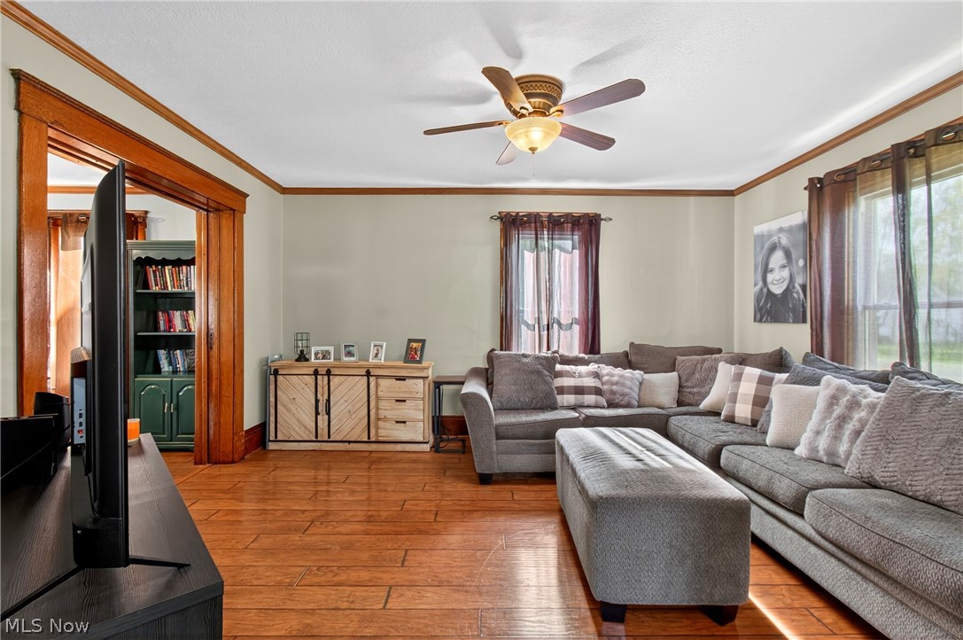 365 Poplar Street NW Bolivar OH 44612