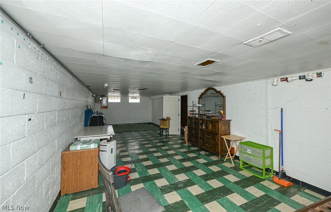6290 Mandalay Drive Parma Heights OH 44130