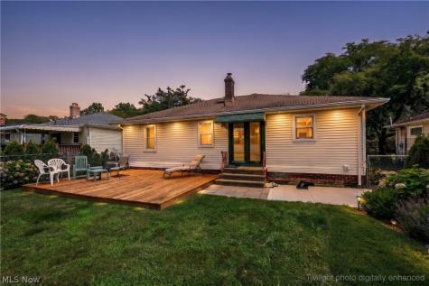6290 Mandalay Drive Parma Heights OH 44130