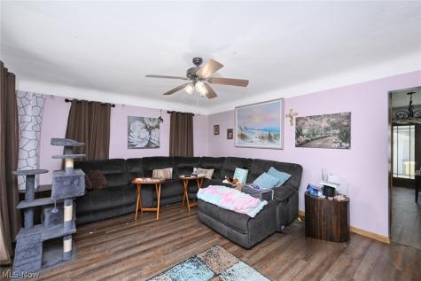 6290 Mandalay Drive Parma Heights OH 44130