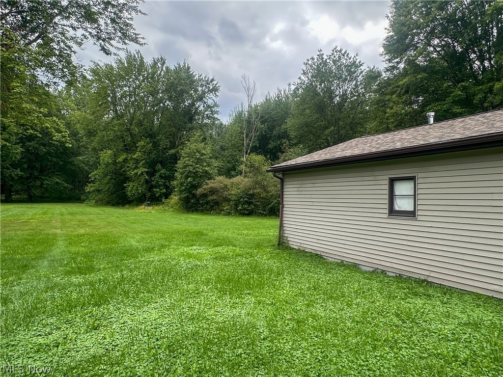2419 Hewitt Gifford Road SW Lordstown OH 44481