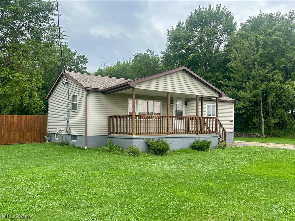 2419 Hewitt Gifford Road SW Lordstown OH 44481
