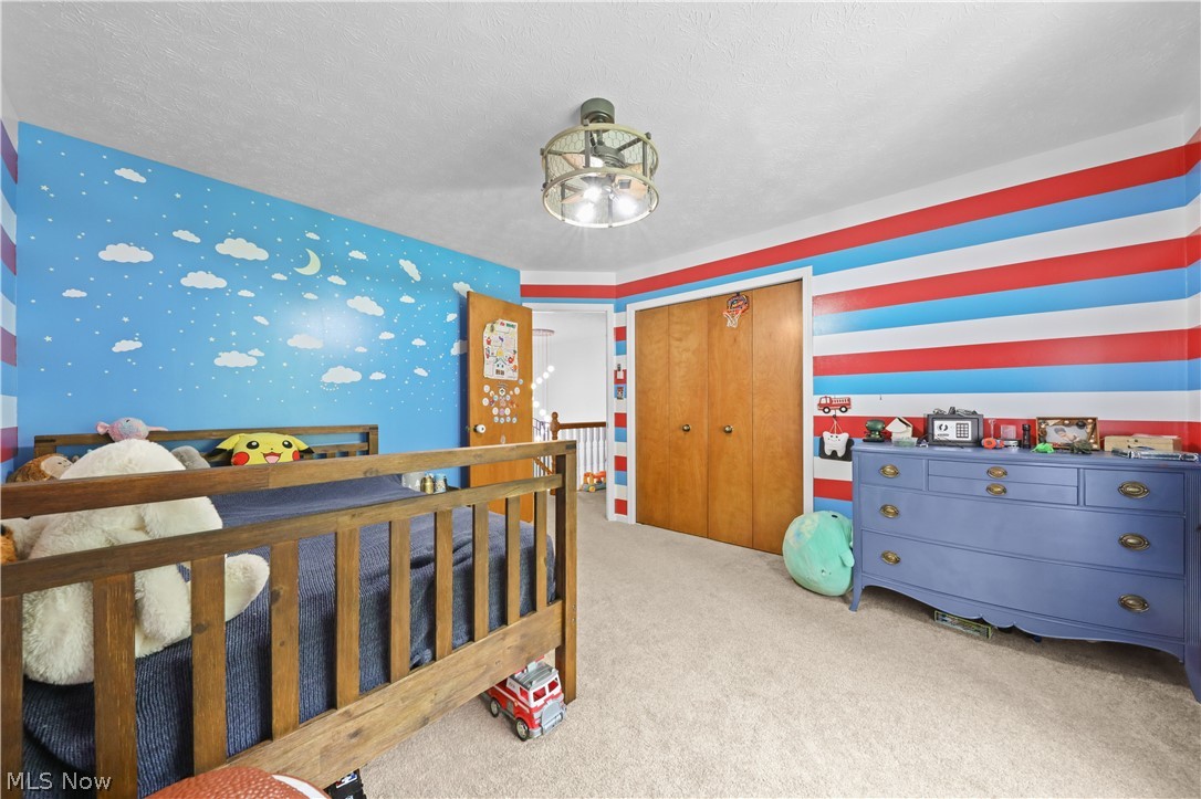 8212 Timber Trail Chagrin Falls OH 44023