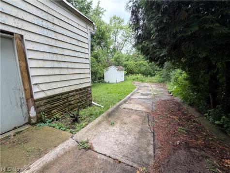 5064 E 88th Street Garfield Heights OH 44125