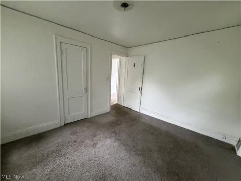 5064 E 88th Street Garfield Heights OH 44125