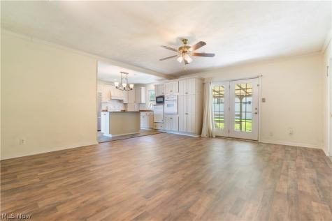 1566 Beechview Avenue Alliance OH 44601