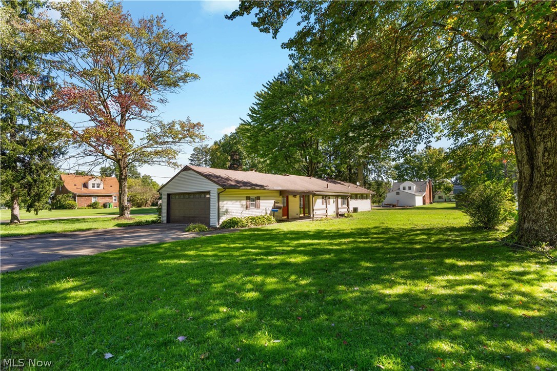 1566 Beechview Avenue Alliance OH 44601