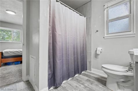 684 Cliffside Drive Akron OH 44313