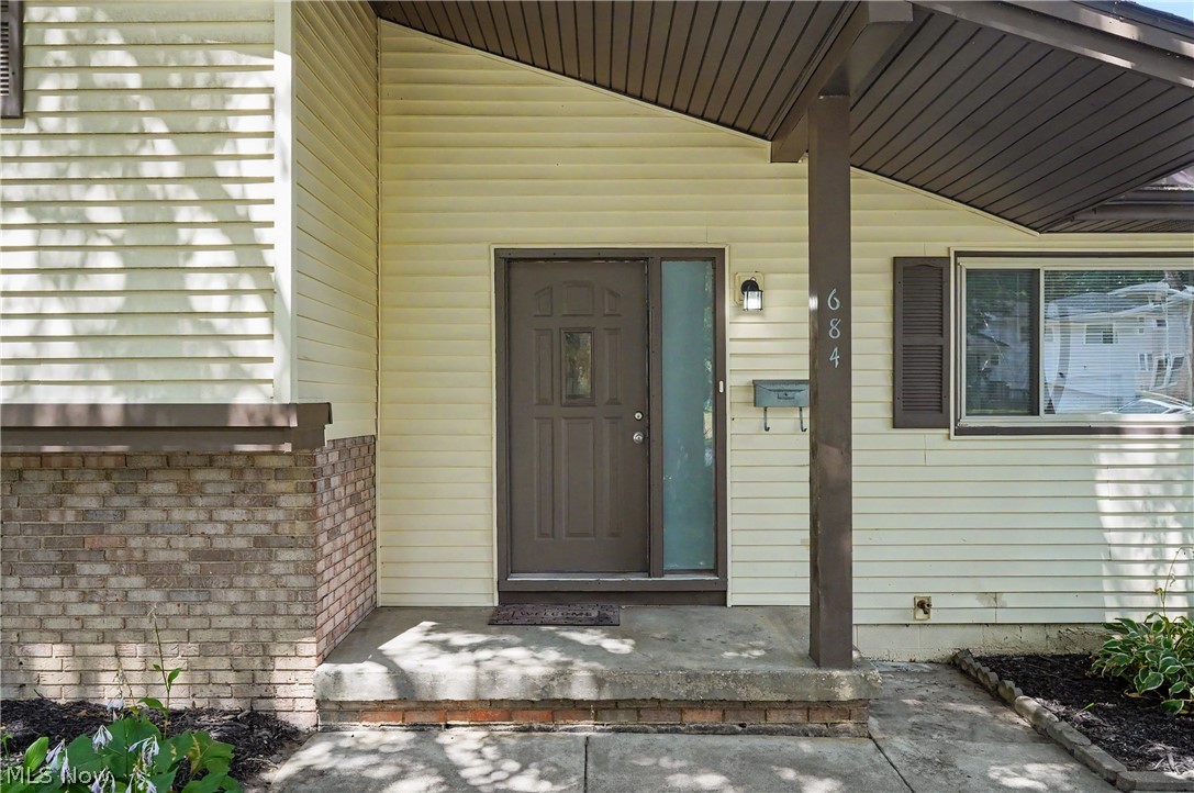 684 Cliffside Drive Akron OH 44313