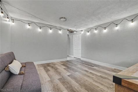 684 Cliffside Drive Akron OH 44313