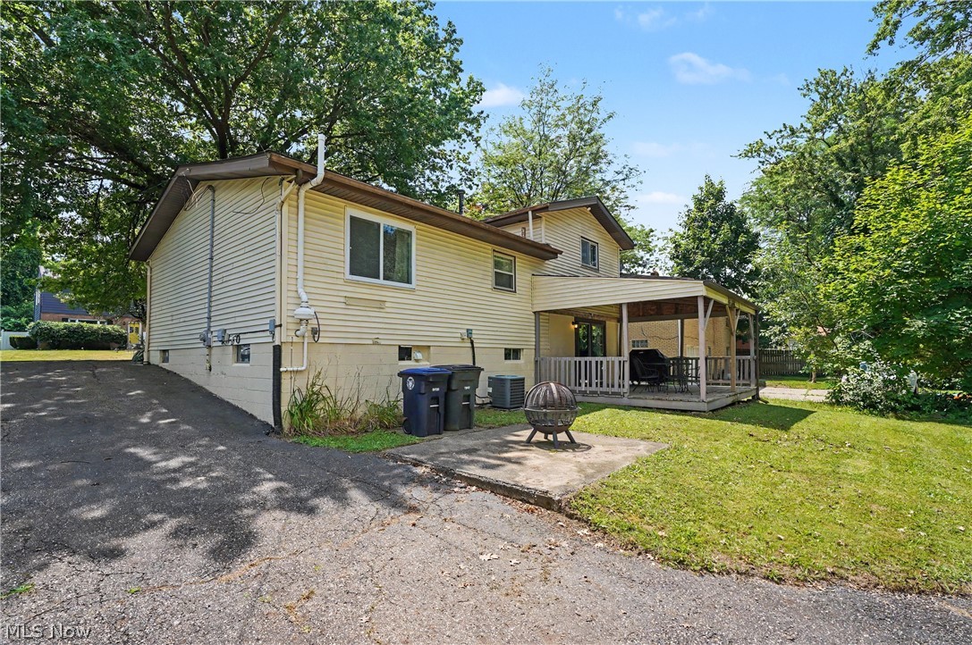 684 Cliffside Drive Akron OH 44313