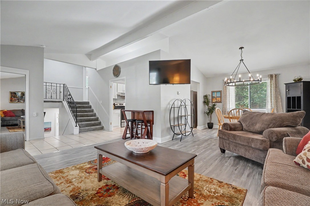 684 Cliffside Drive Akron OH 44313