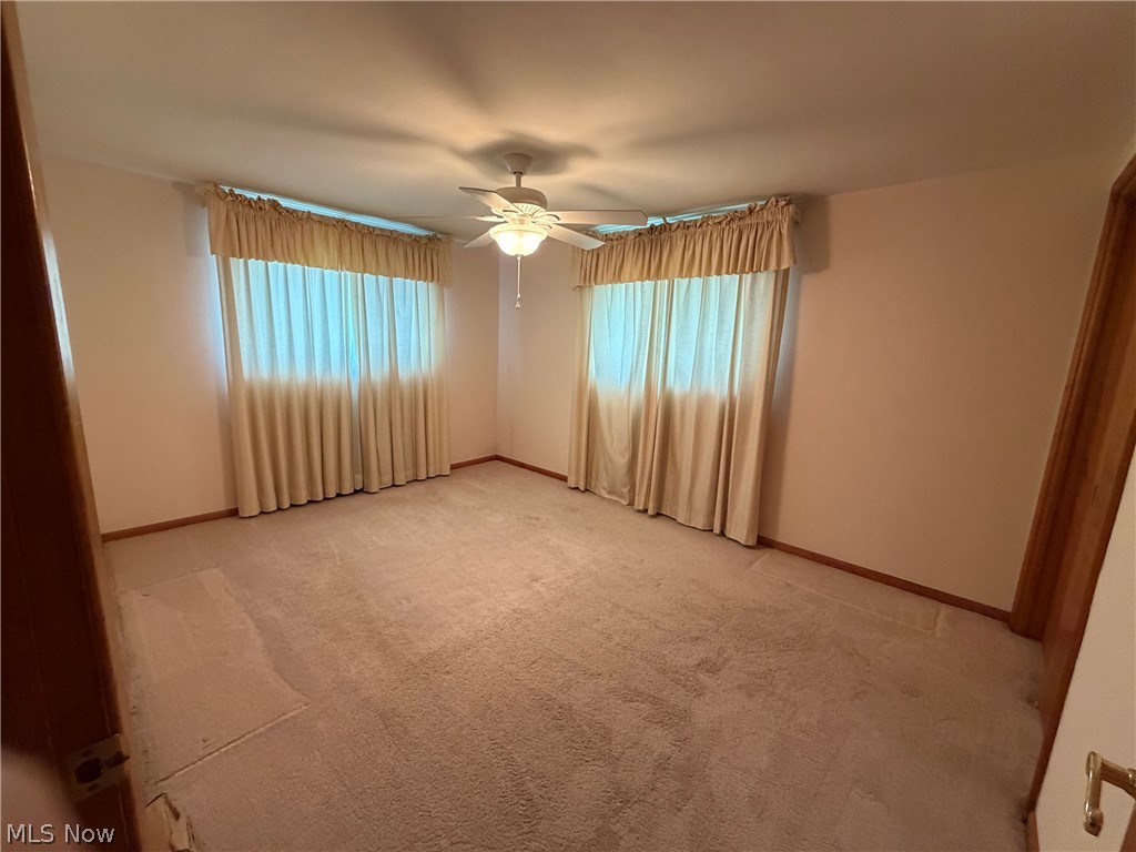 113 Starkey Boulevard Wintersville OH 43953