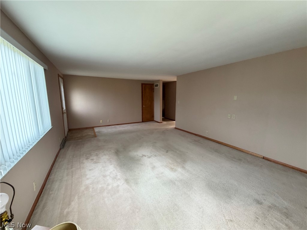 113 Starkey Boulevard Wintersville OH 43953