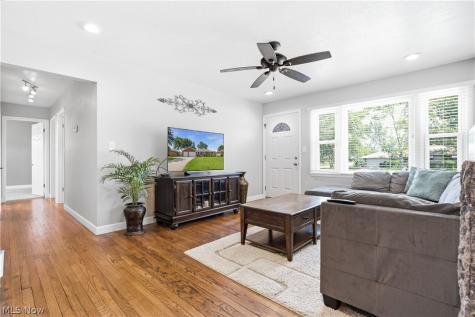 2944 Robert Parkway Brunswick OH 44212
