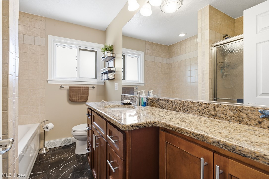 2944 Robert Parkway Brunswick OH 44212