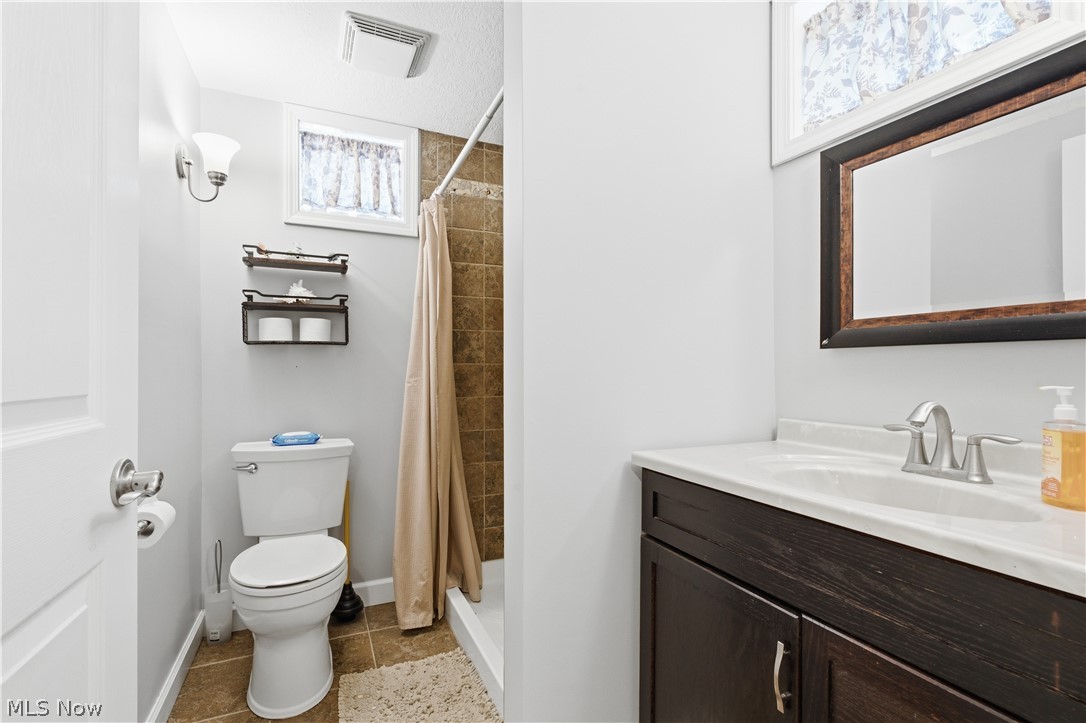2944 Robert Parkway Brunswick OH 44212