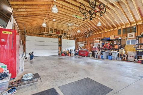 2944 Robert Parkway Brunswick OH 44212