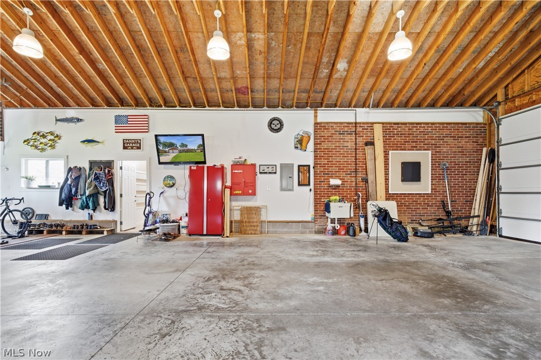 2944 Robert Parkway Brunswick OH 44212