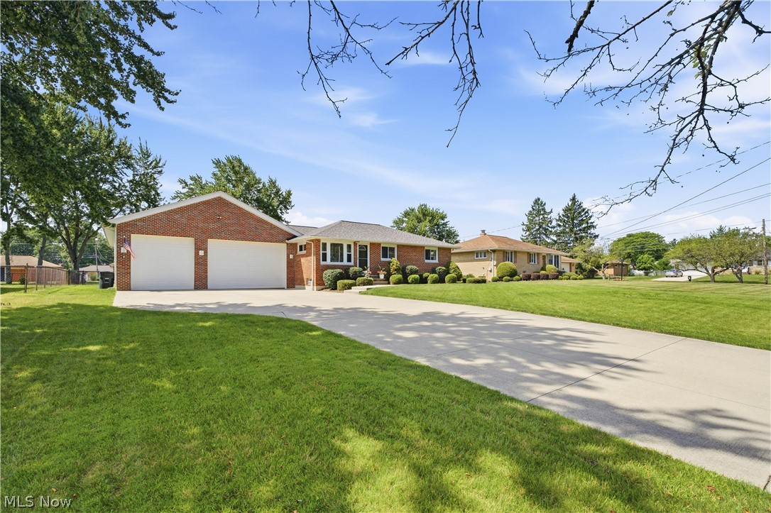 2944 Robert Parkway Brunswick OH 44212