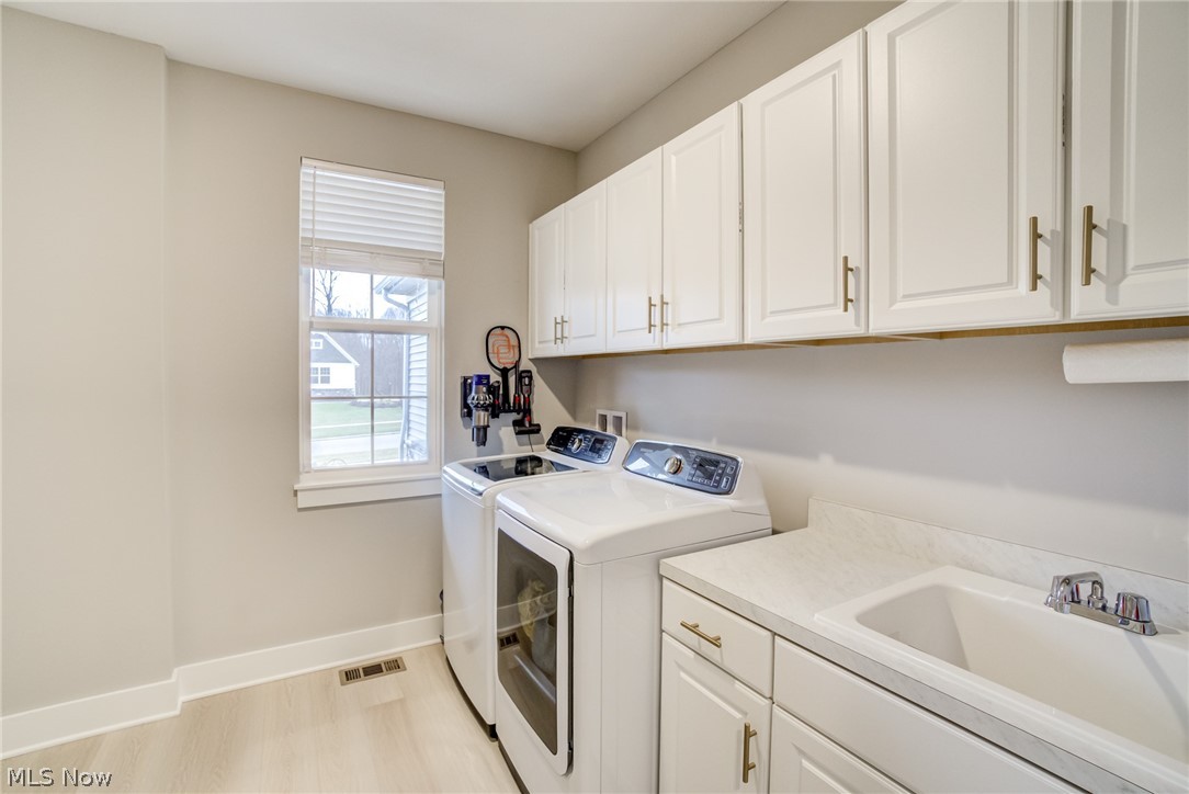 2848 Galway Drive Brunswick Hills OH 44212