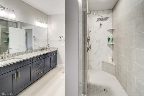 2848 Galway Drive Brunswick Hills OH 44212