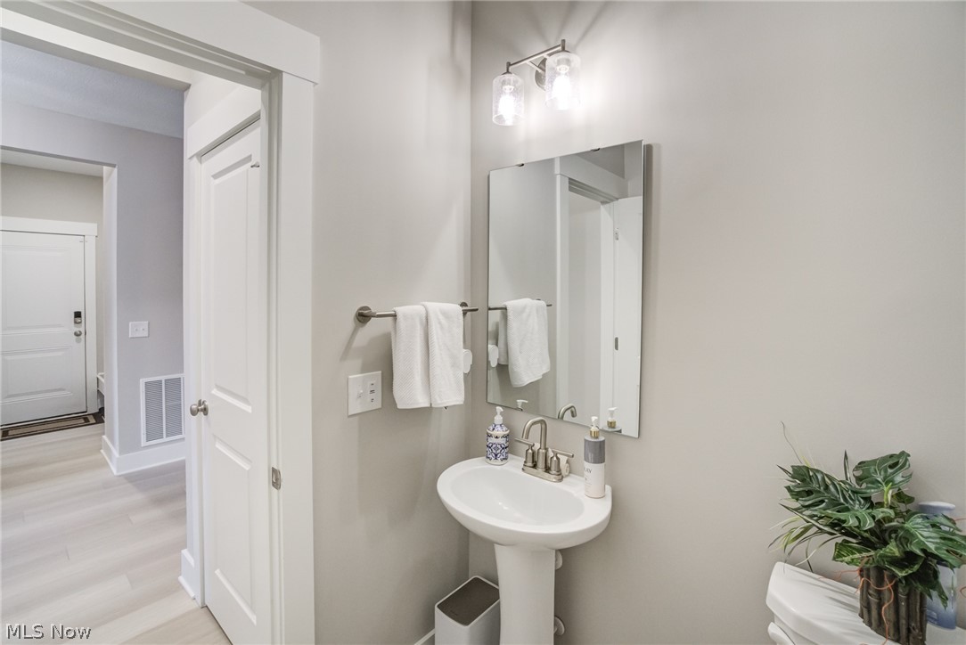 2848 Galway Drive Brunswick Hills OH 44212