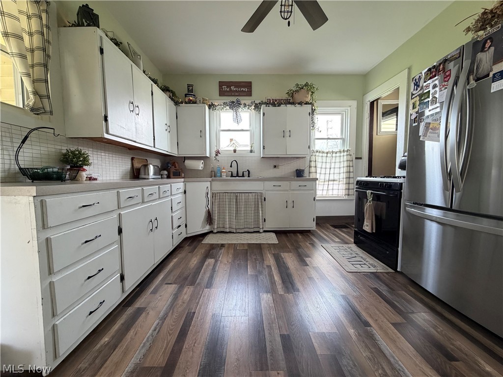 103 W Shafer Avenue Dover OH 44622