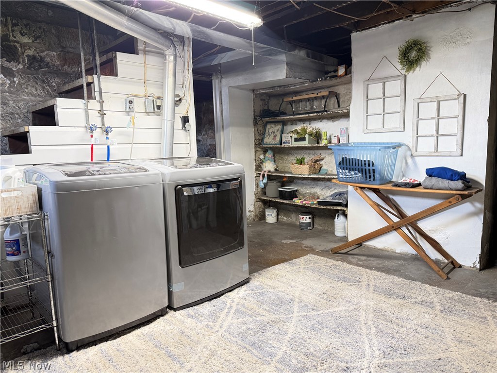 103 W Shafer Avenue Dover OH 44622