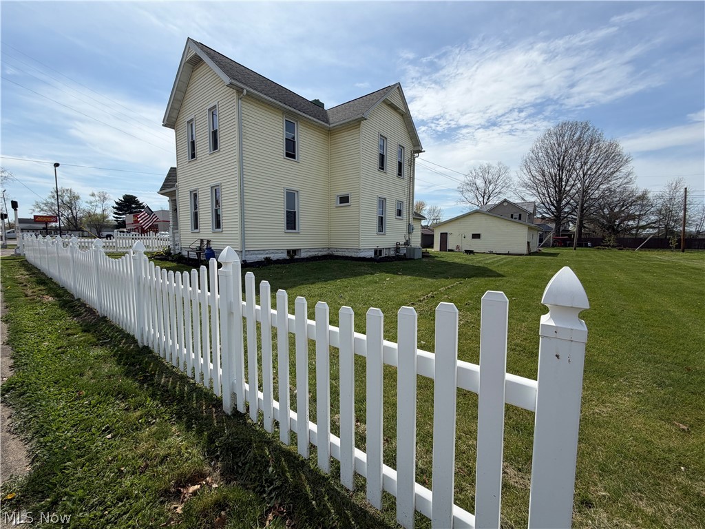 103 W Shafer Avenue Dover OH 44622