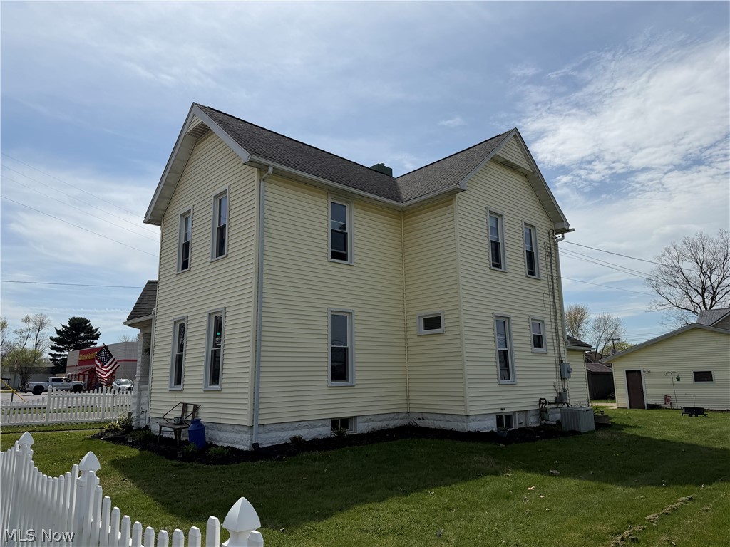 103 W Shafer Avenue Dover OH 44622