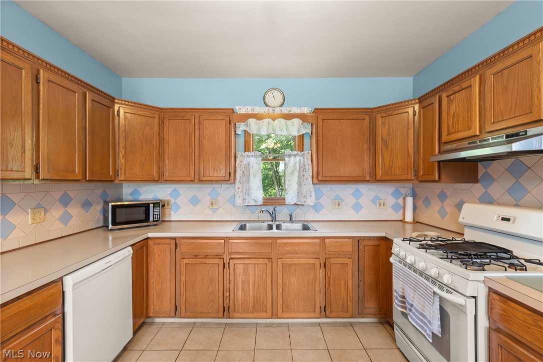 9990 Broadview Road Broadview Heights OH 44147