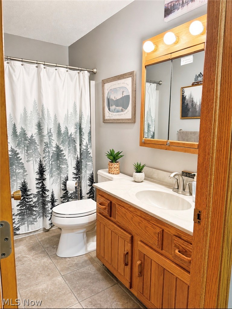 1166 County Road 2075 Ashland OH 44805