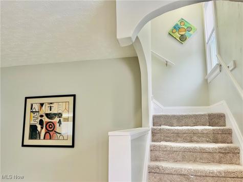 10914 Fidelity Avenue Cleveland OH 44111