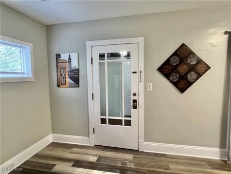 10914 Fidelity Avenue Cleveland OH 44111