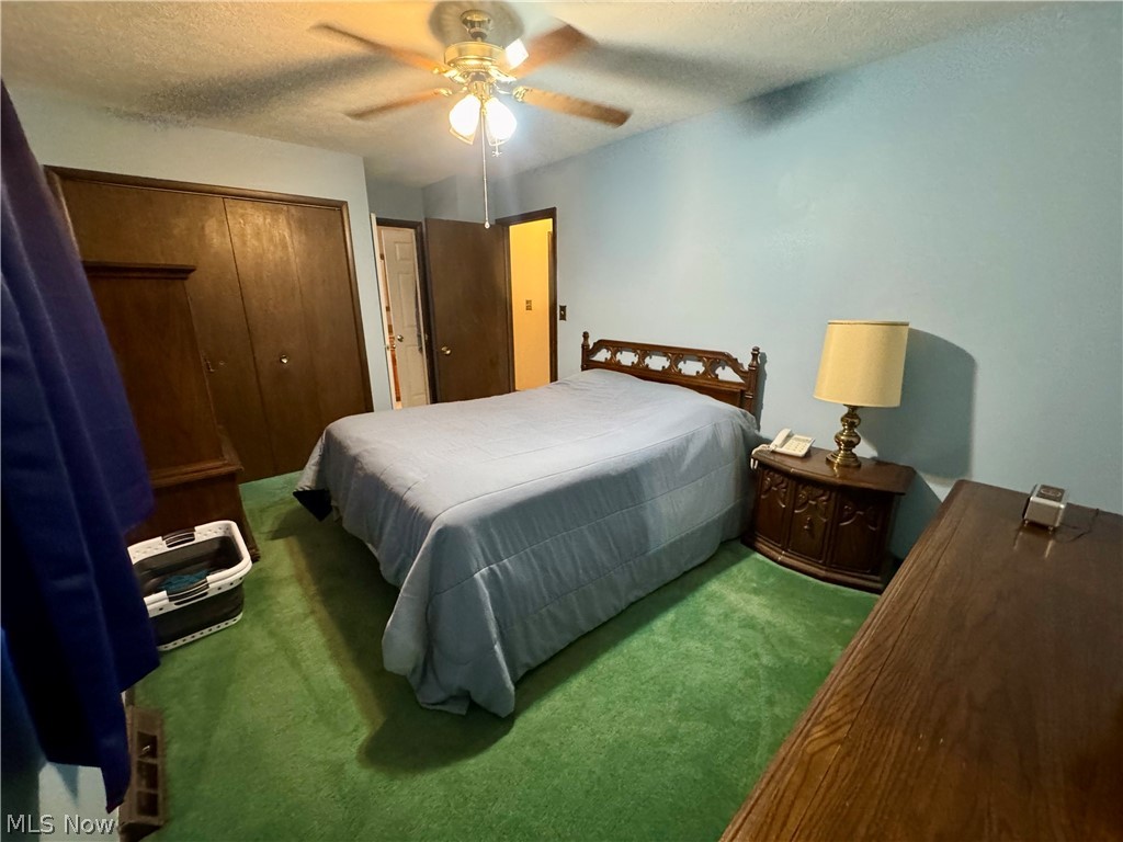 8893 White Oak Drive Twinsburg OH 44087