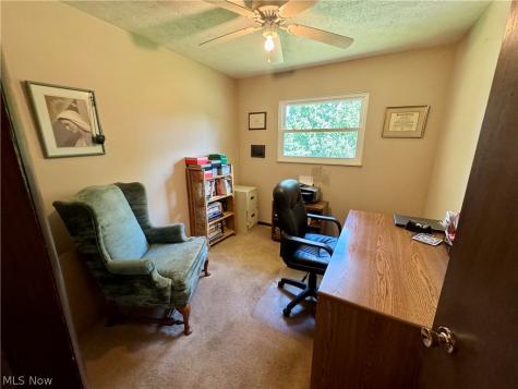 8893 White Oak Drive Twinsburg OH 44087