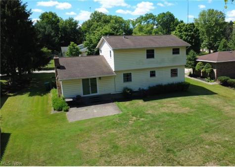 8893 White Oak Drive Twinsburg OH 44087