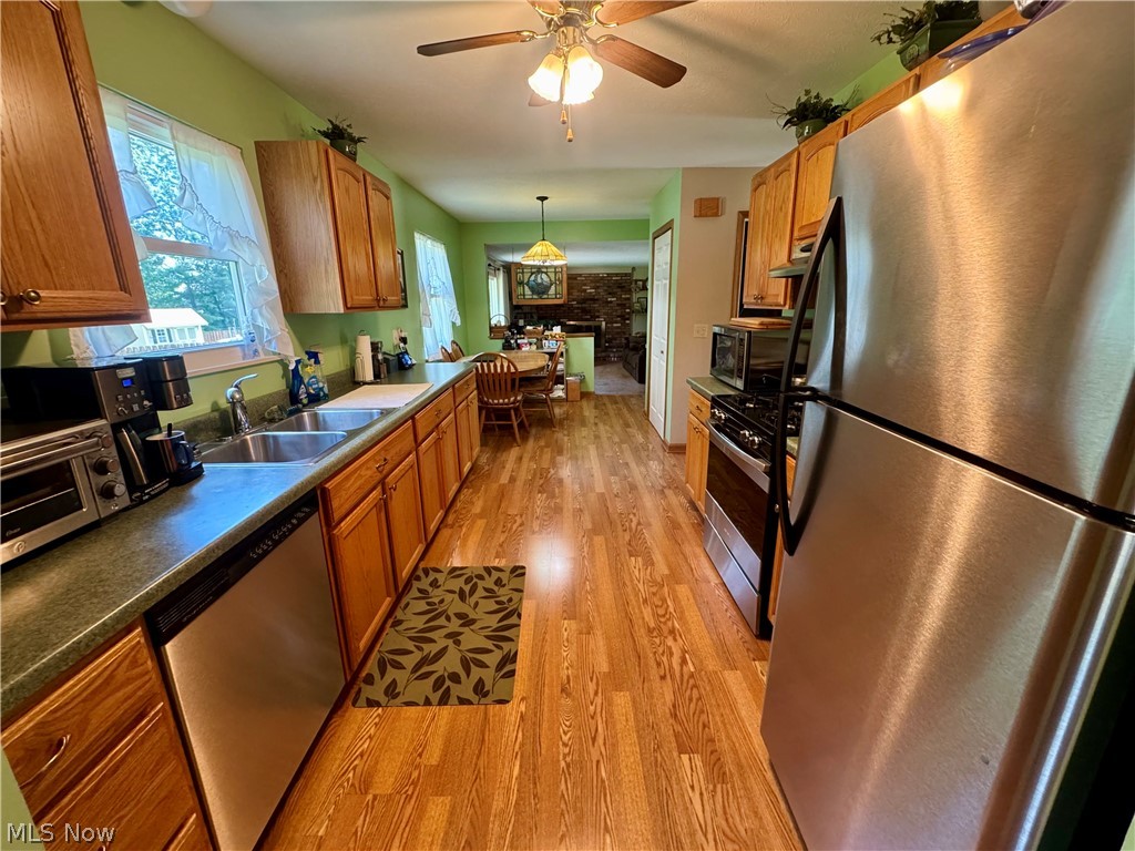 8893 White Oak Drive Twinsburg OH 44087